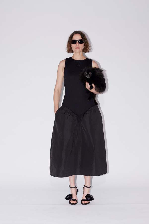 SAEMDI SPORTY PEPLUM DRESS - BLACK | Garmentory SAEMDI SPORTY PEPLUM DRESS - BLACK | Garmentory