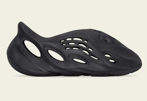 privateandco Adidas Yeezy Foam Runner Shoes - Onyx | Garmentory
