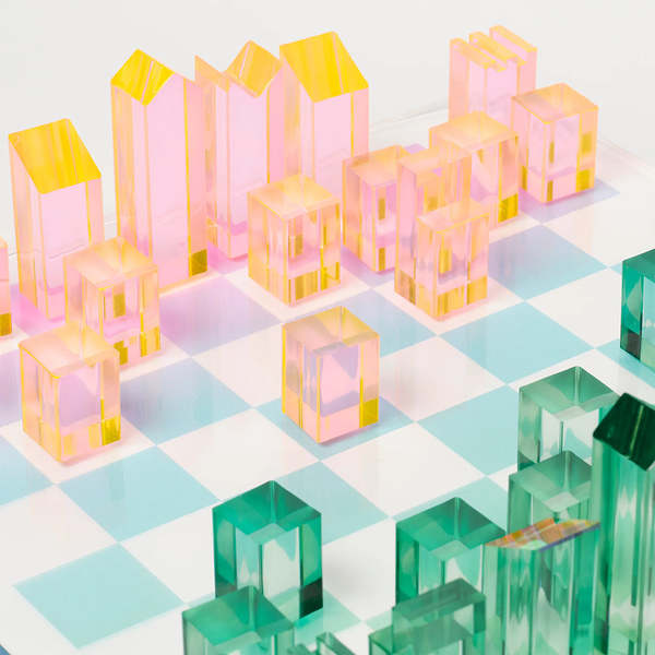 Sunnylife Lucite Check And Checkers Ombre Sherbert Chess Set - Multicolour Sunnylife Lucite Check And Checkers Ombre Sherbert Chess Set - Multicolour