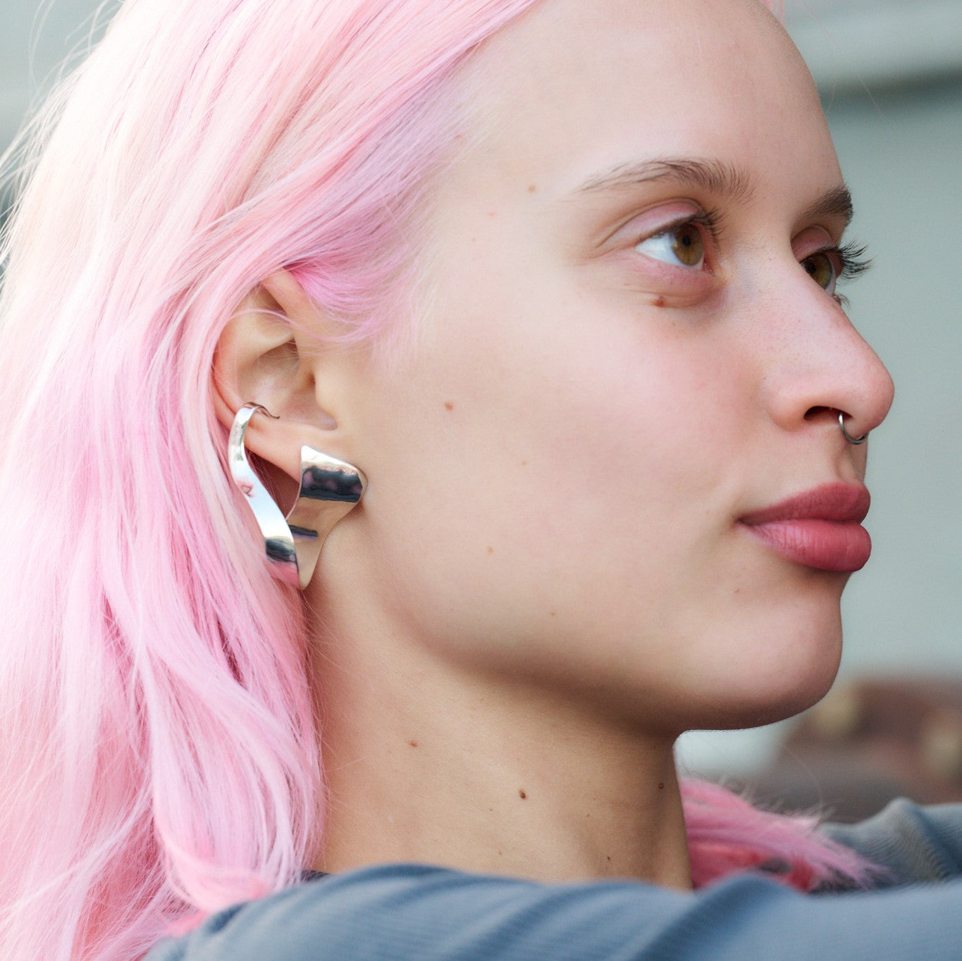 Vibe Harslof LILY ORGANIC EARRING - silver | Garmentory