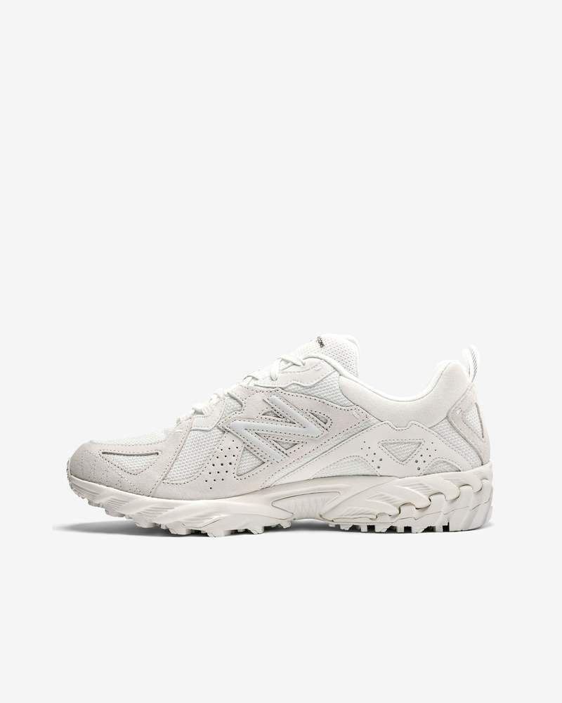 Comme des Garons Homme New Balance Sneakers - White