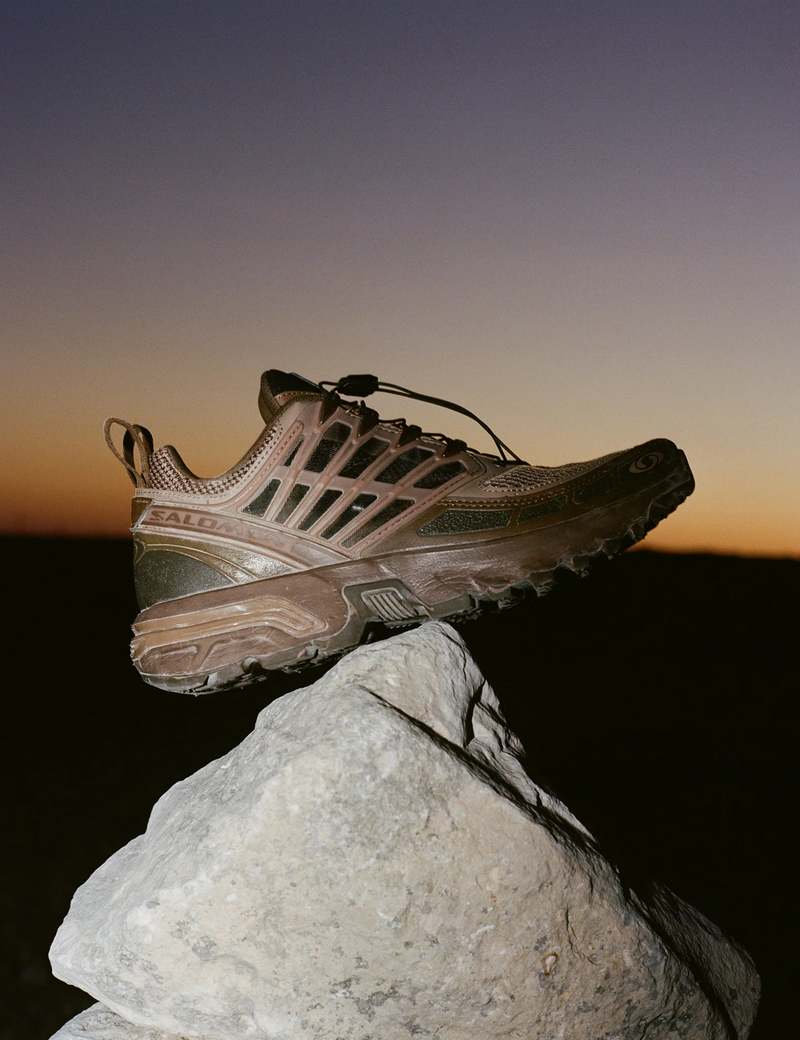 SALOMON ACS PRO Desert Trainers Sneakers - Dark Earth