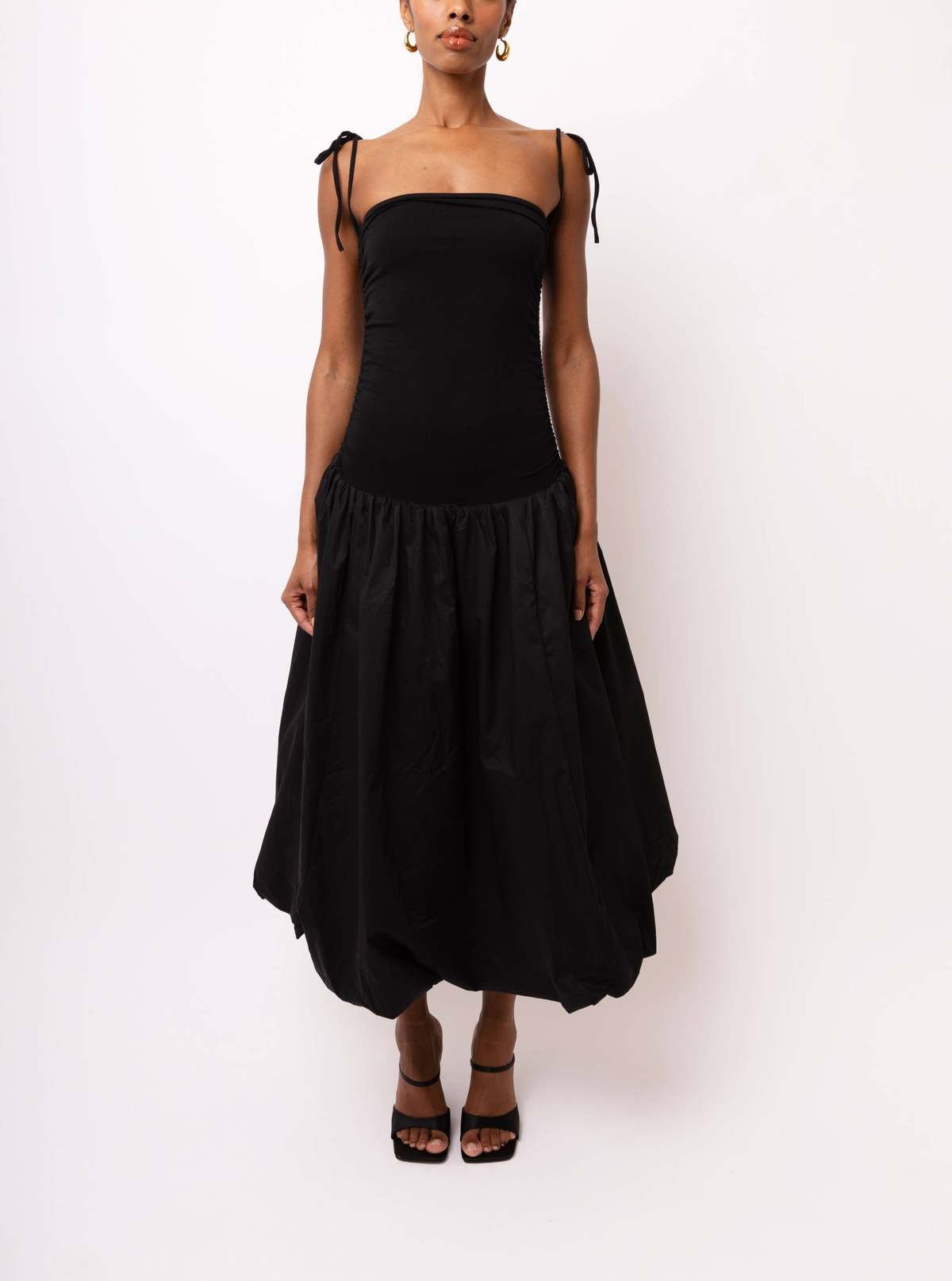 nashville mini dress black Night Out Feather – Gingerella's Boutique Color:Nude/Blush x-dotapparel21 and a mini length Vintage 90s Black And