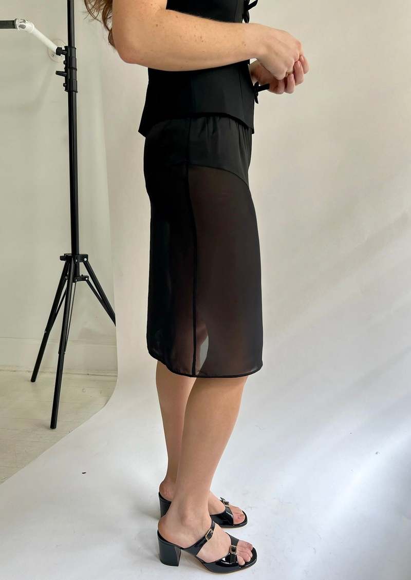【関税込み】Sandy Liang ブラック Cassi ミディアムスカート Sandy Liang Cassi Skirt - Black | Garmentory