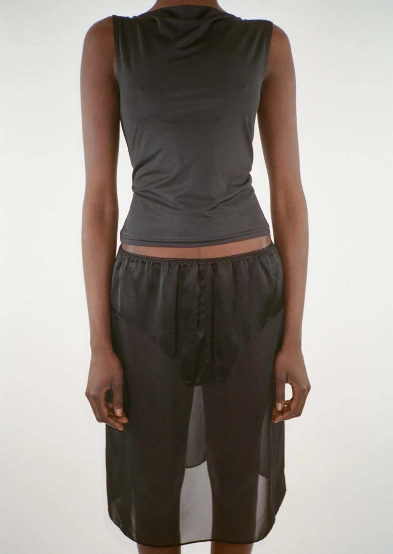 【関税込み】Sandy Liang ブラック Cassi ミディアムスカート Sandy Liang Cassi Skirt - Black | Garmentory