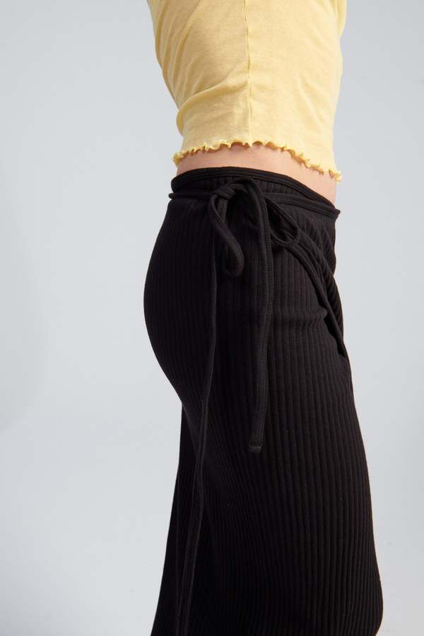  Baserange Brig Skirt - Black
