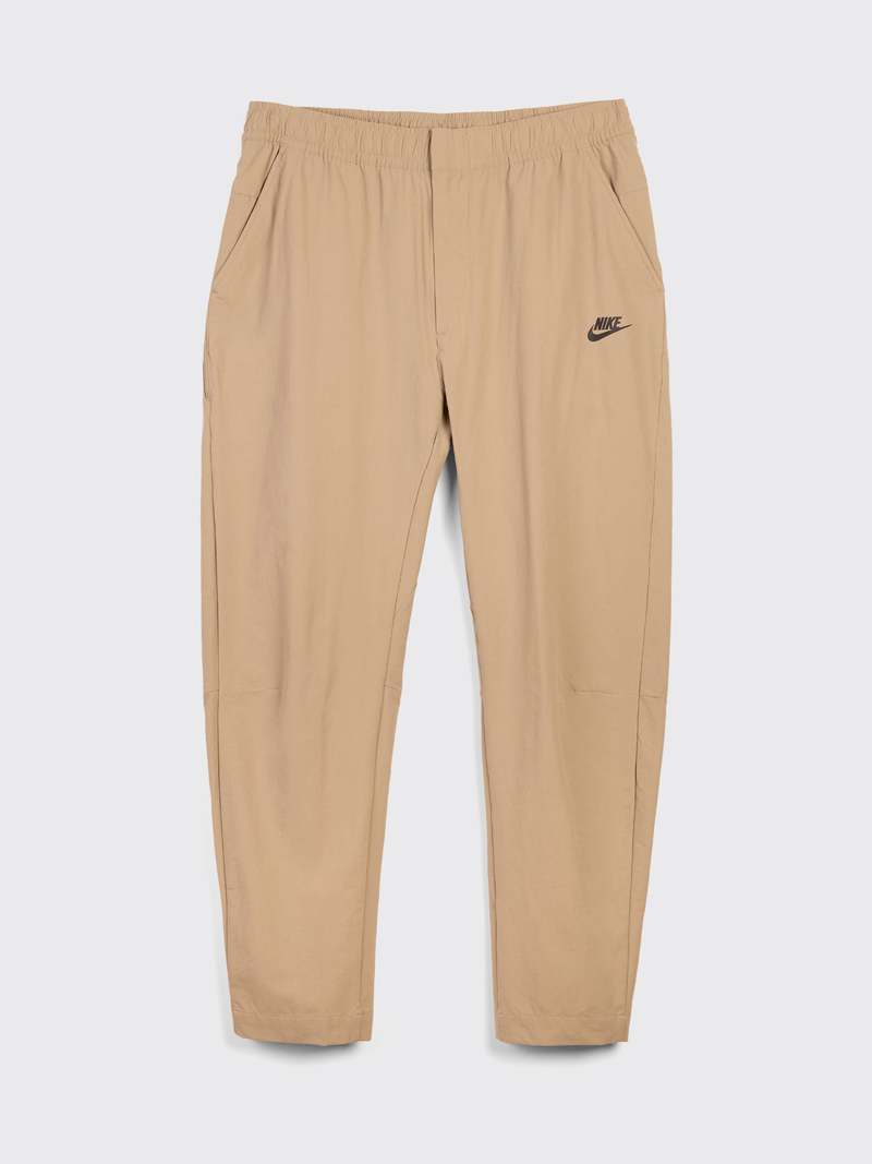 nike commuter trousers