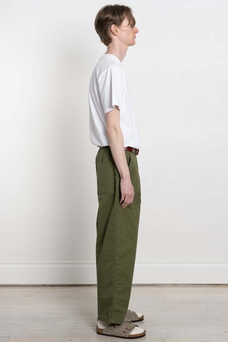 HATSKI Loose Tapered Utility Trouser - Olive