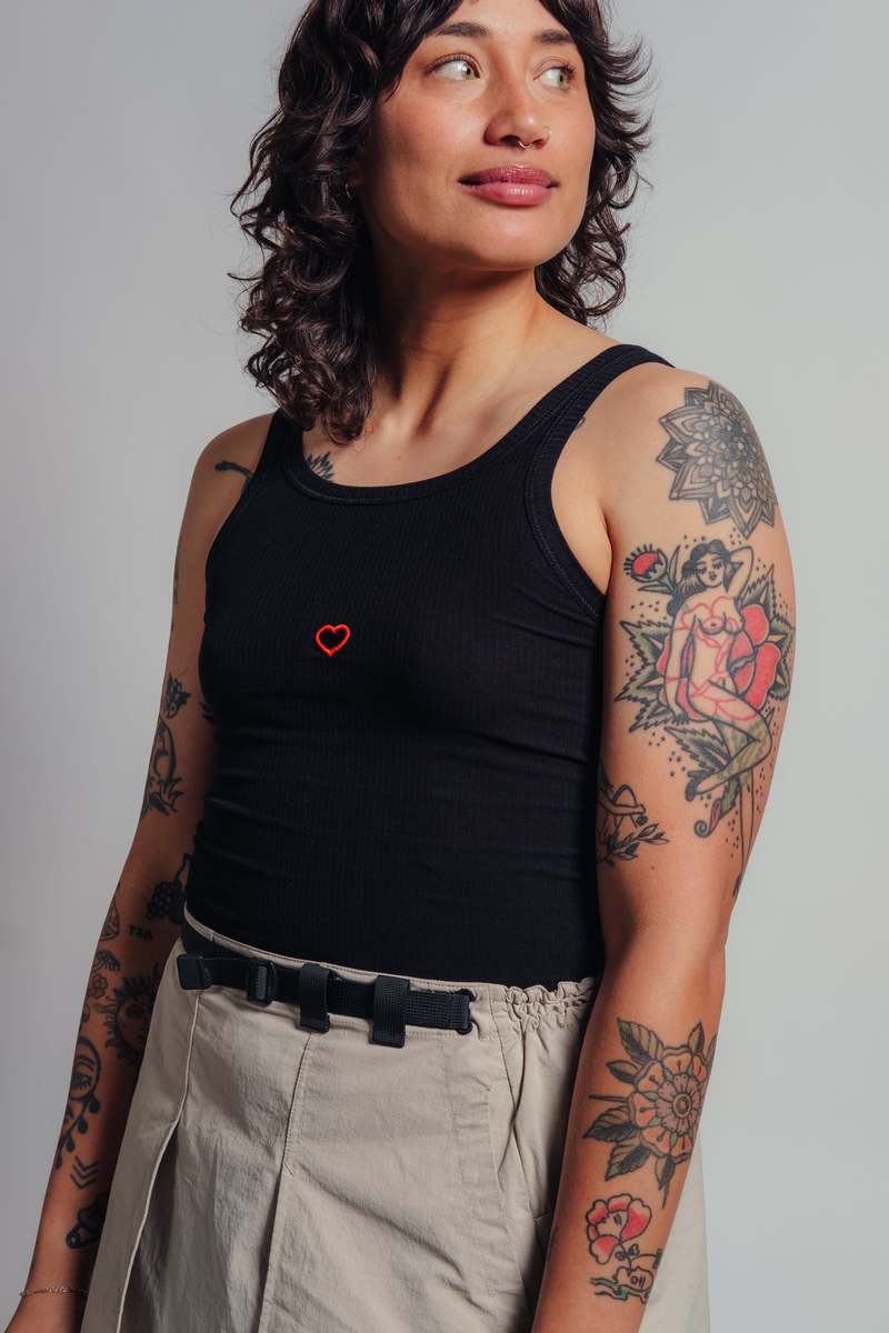 【BASERANGE】HEART TANK/BLACK Heart Tank in Black | Fine organic cotton rib | Baserange