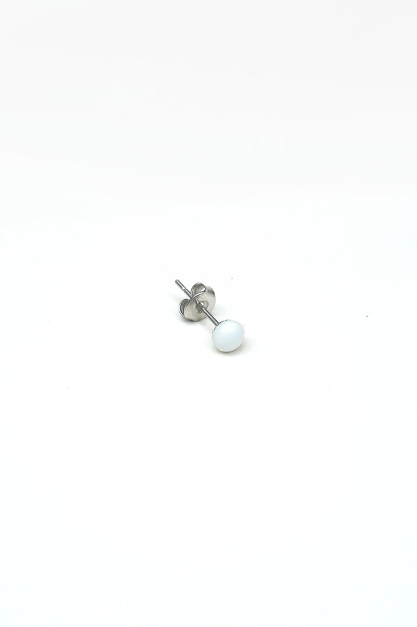 Jujumade Dot Earring - White