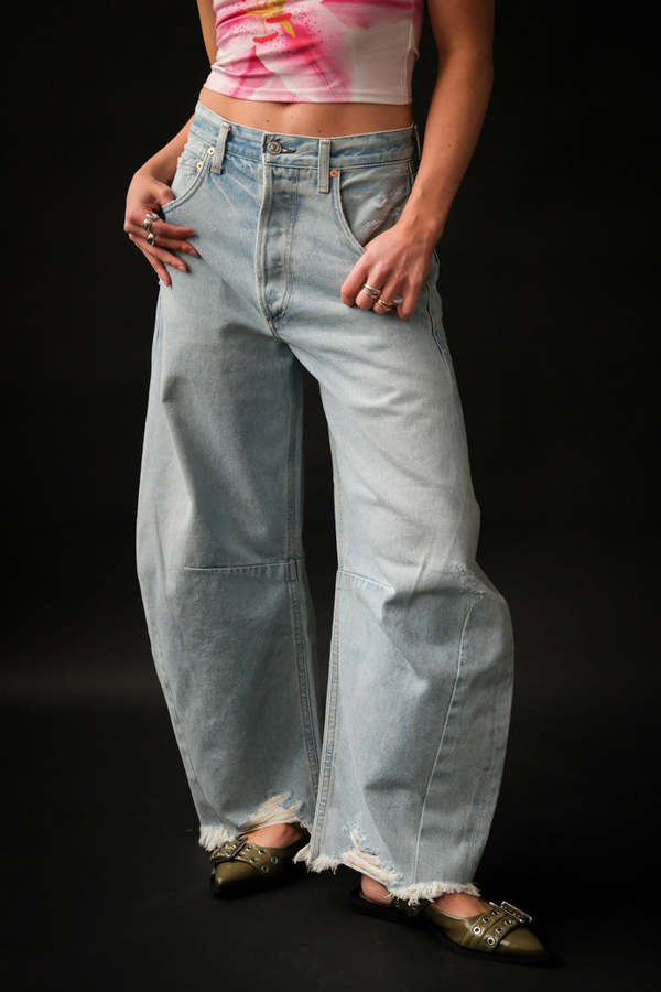 新品horseshoe jean SAVAHN 28 Citizens of Humanity Horseshoe Jeans in Savahn | REVOLVE
