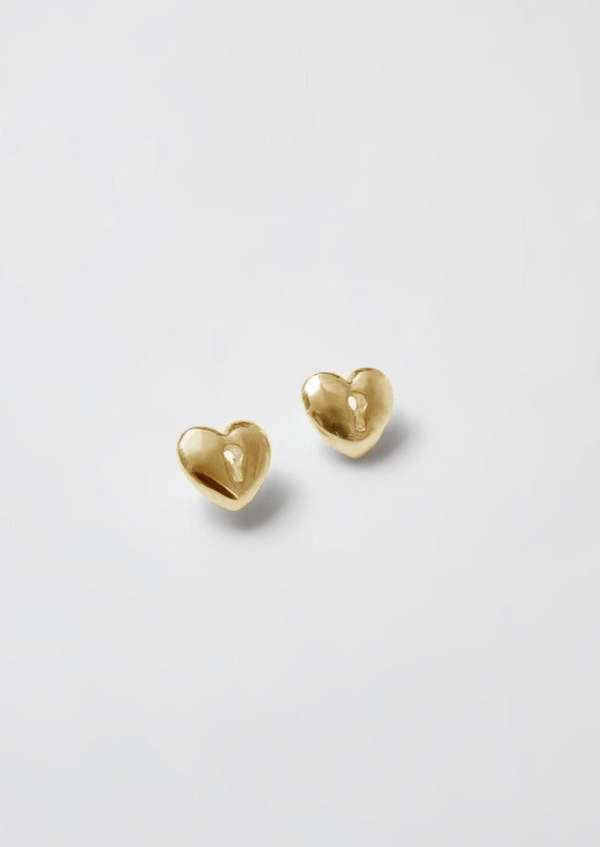 【Wolf Circus】ミニチュア Heart Lock ピアス Wolf Circus Heart Lock Stud Earrings - Gold | Garmentory