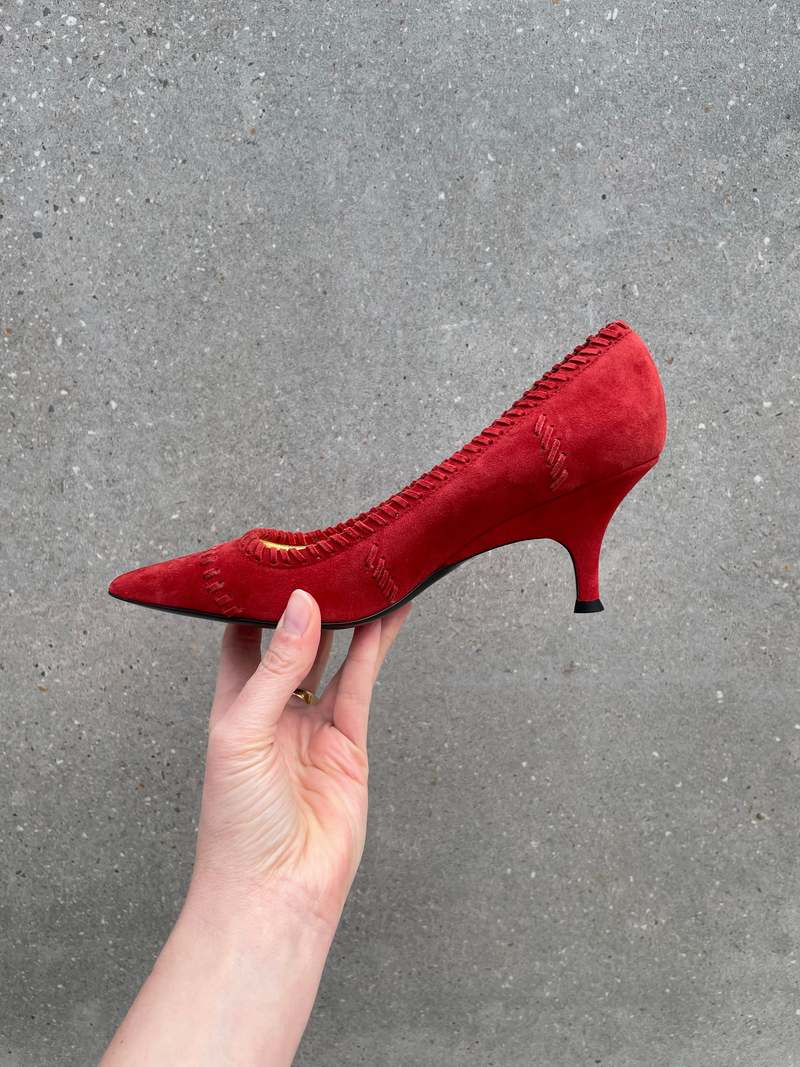 Suzanne Rae ALCOTT WHIP STITCH PUMP - red