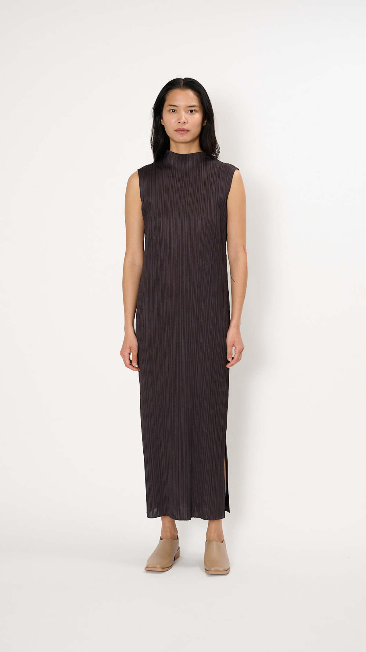 April Monthly Colors Dress in Black Pepper - Image 2 of 5