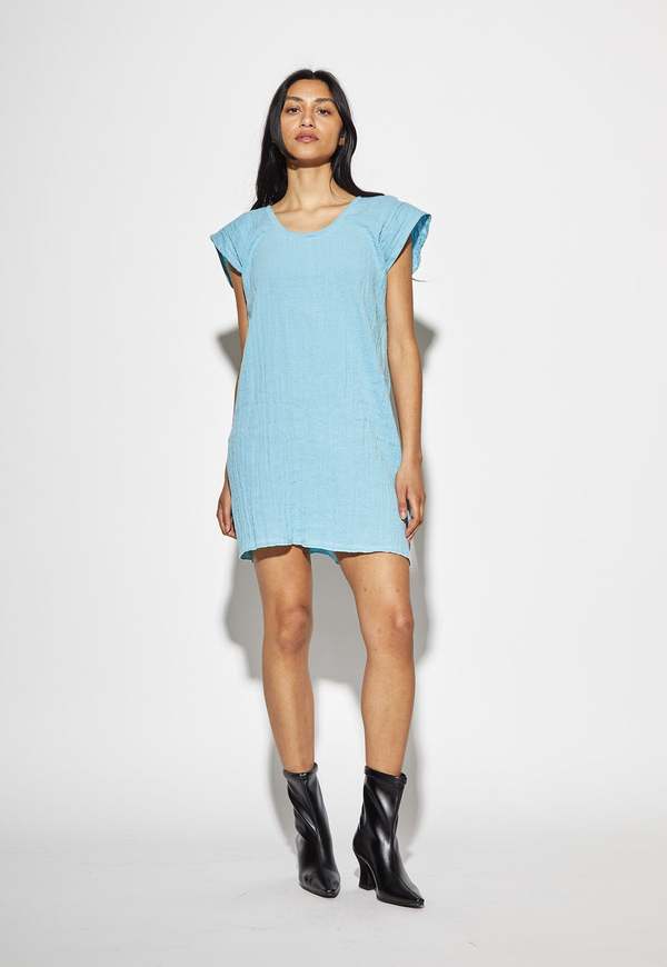 Baserange Max Top Crinkle Linen - Wuxi Blue | Garmentory