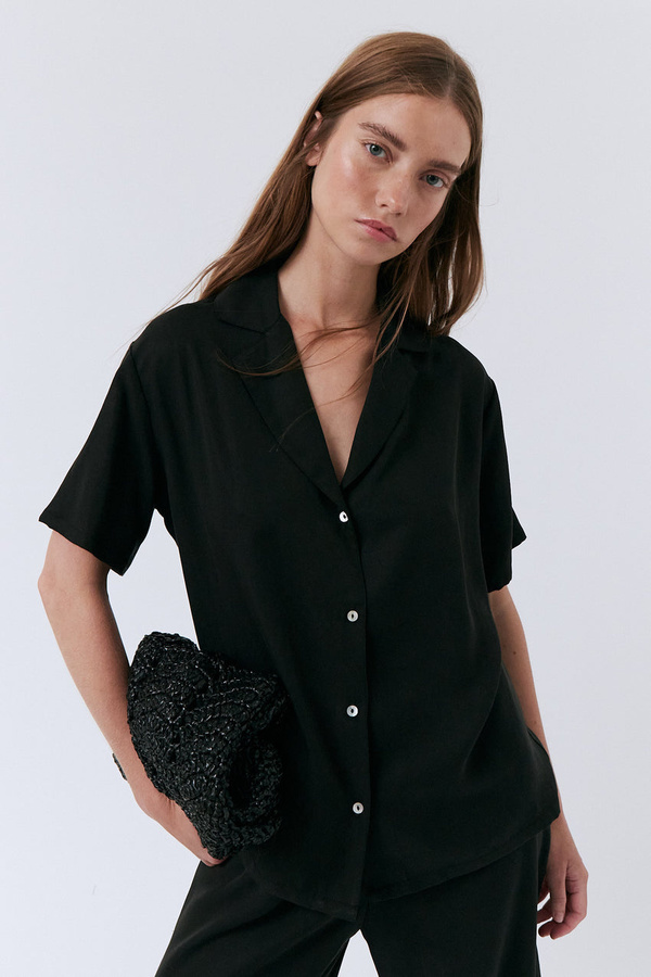 amt Orchid Tencel Shirt - Black