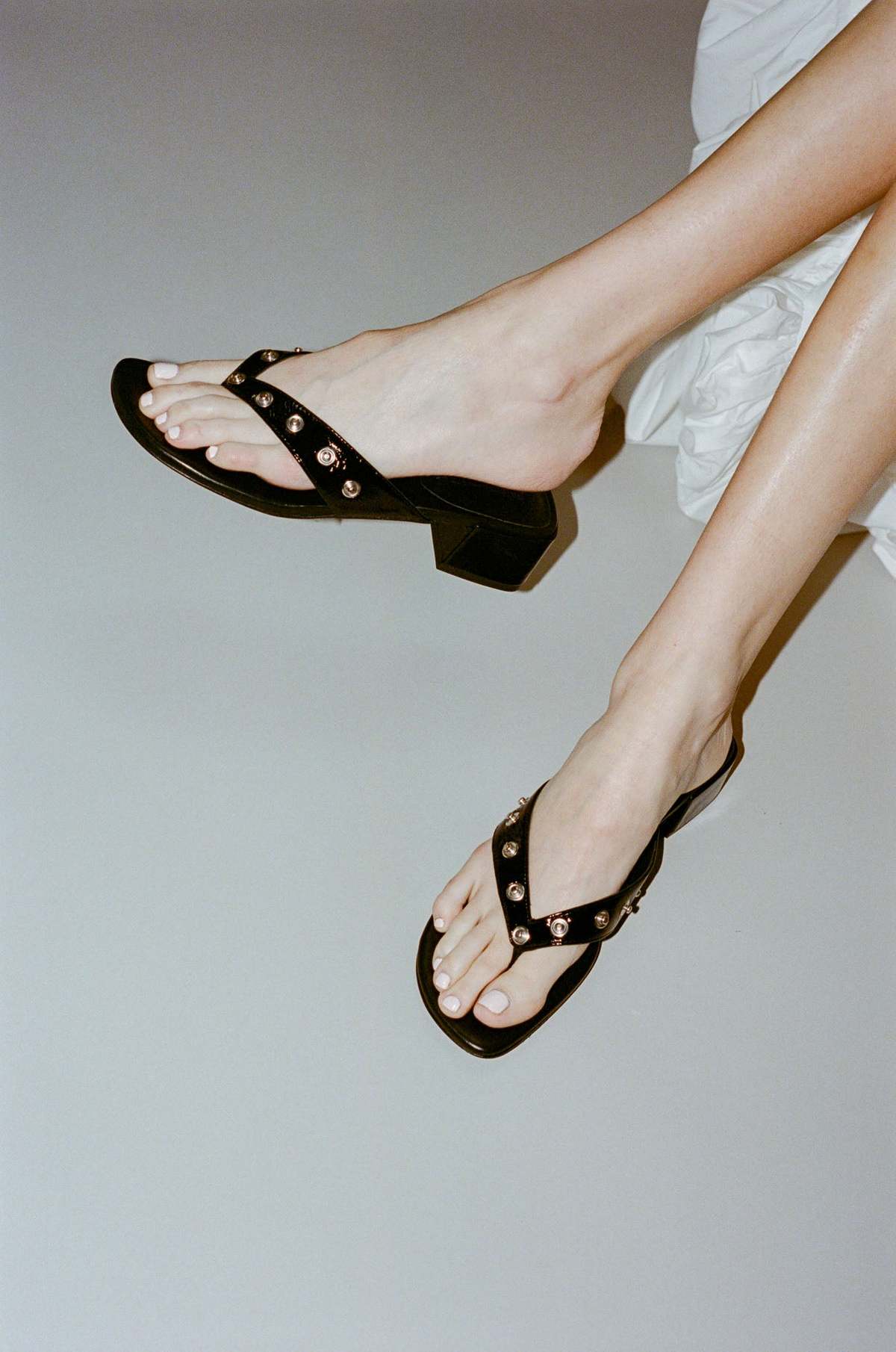 【関税込み】Paloma Wool シルバー Snaps ベルト Paloma Wool Snaps sandals - Silver | Garmentory
