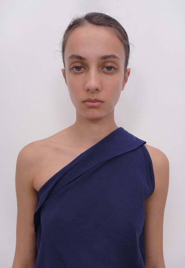 Gimaguas ギマガス　ワンショルダートップス Gimaguas Costa One Shoulder Top - Navy | Garmentory