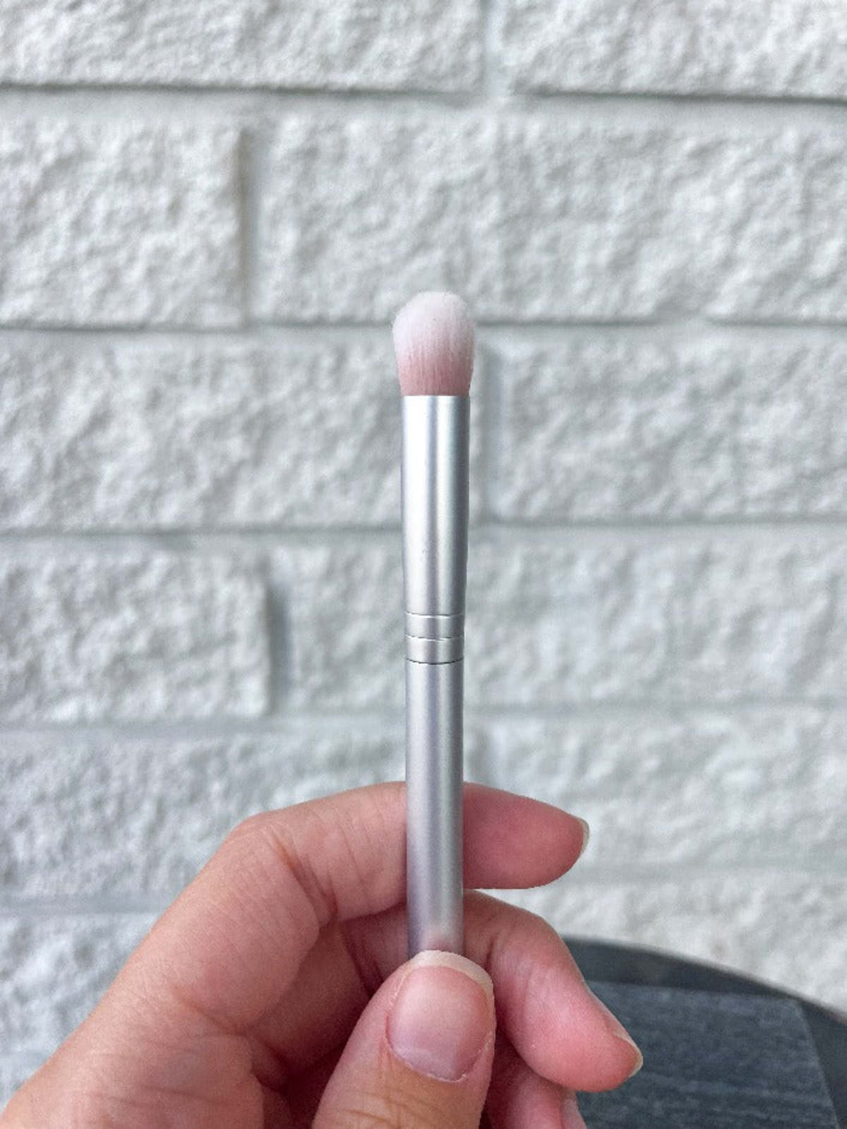RMS Beauty Eye Polish Brush - Image 1 of 4