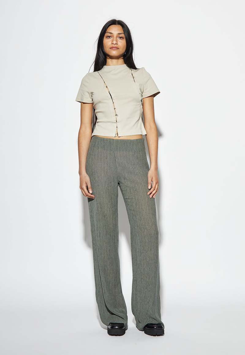 Woodrose Deli Never Boring Top - Cream