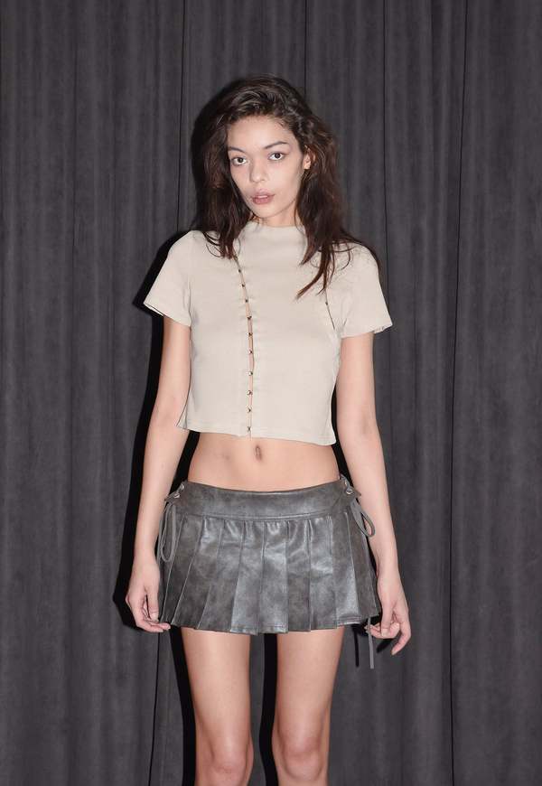 Woodrose Deli Never Boring Top - Cream