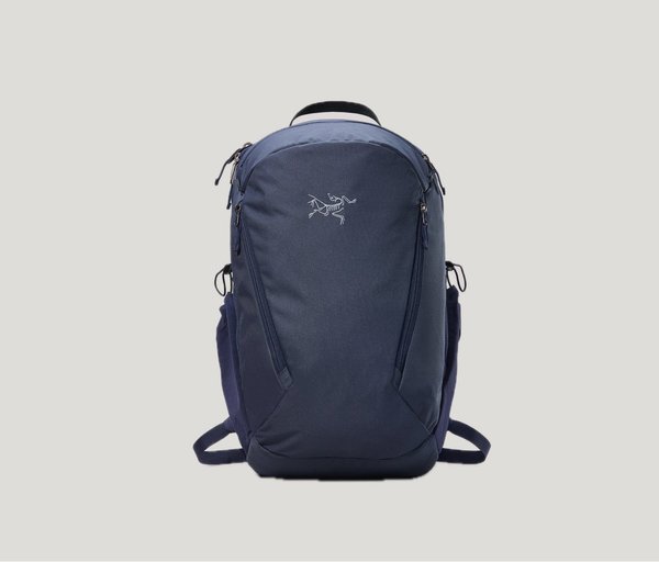 Arc'teryx Mantis 26 Pack - Black Sapphire | Garmentory