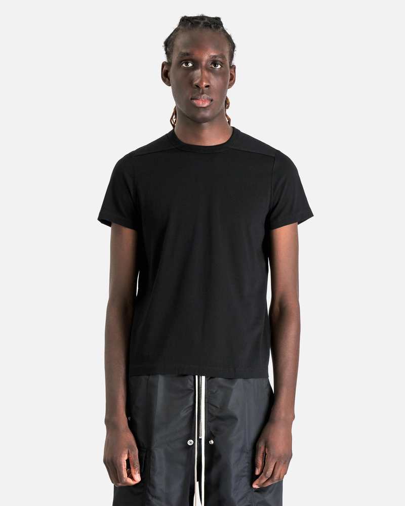 Rick Owens Short Level T-Shirt - Black | Garmentory