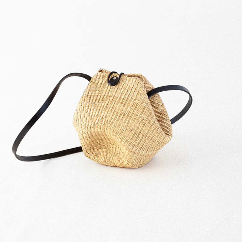 【極美品✨】INES BRESSAND N.14 MINI SHELL かご Inès Bressand Akamae No.14 Mini Shell Handbag - Natural