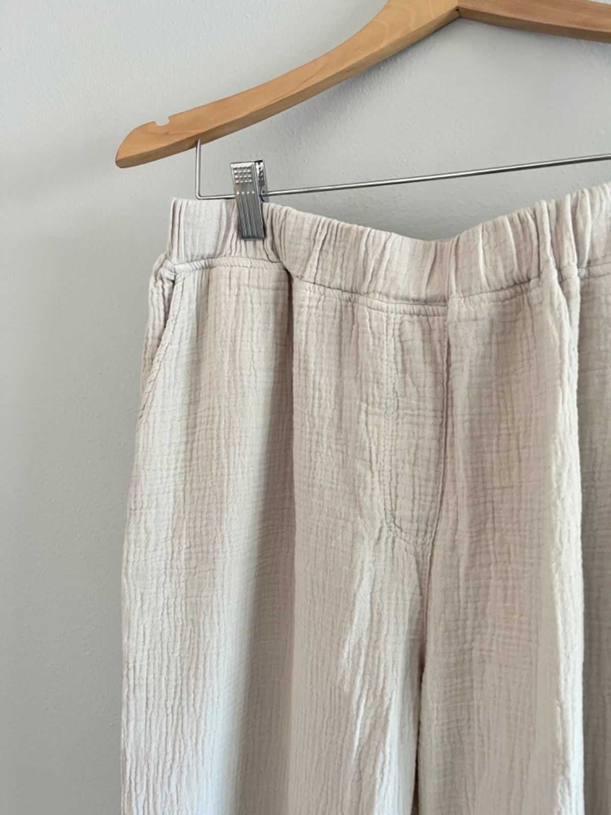 It Is Well L.A. Organic Crinkled Gauze Pant - Zinc - Image 2 of 10