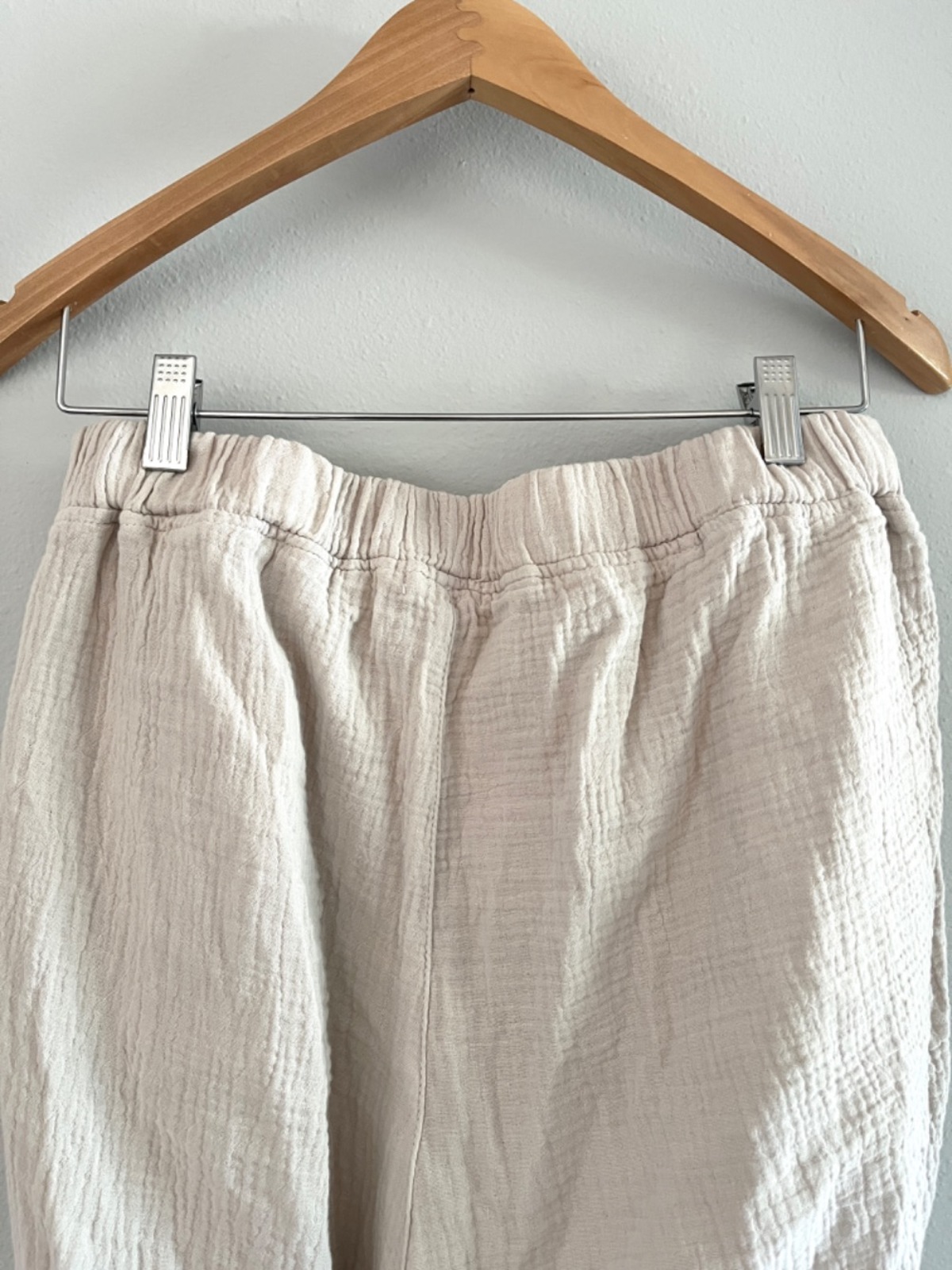 It Is Well L.A. Organic Crinkled Gauze Pant - Zinc - Image 5 of 10