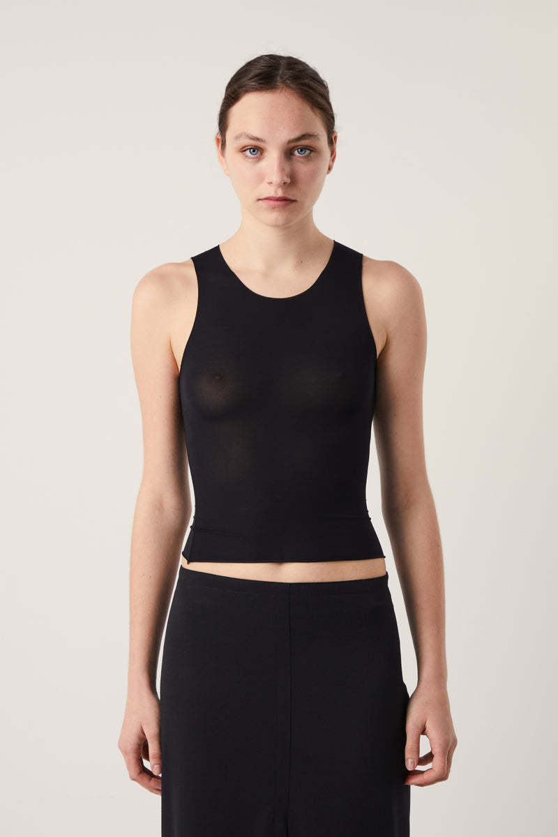 【MM6】NUMBER LOGO OPEN DETAIL SLEEVELESS T-SHIRT Mm6 Maison Margiela Numbers-motif Tank Top - Black | Garmentory