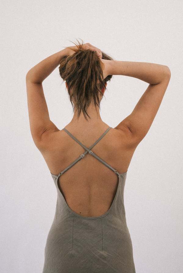 Angie Bauer Wren Dress - Taupe | Garmentory