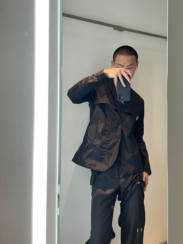 ジャケット・アウター HELIOT EMIL ANAGENESIS TECHNICAL BLAZER Heliot Emil Lightweight Tech Blazer - Black | Garmentory