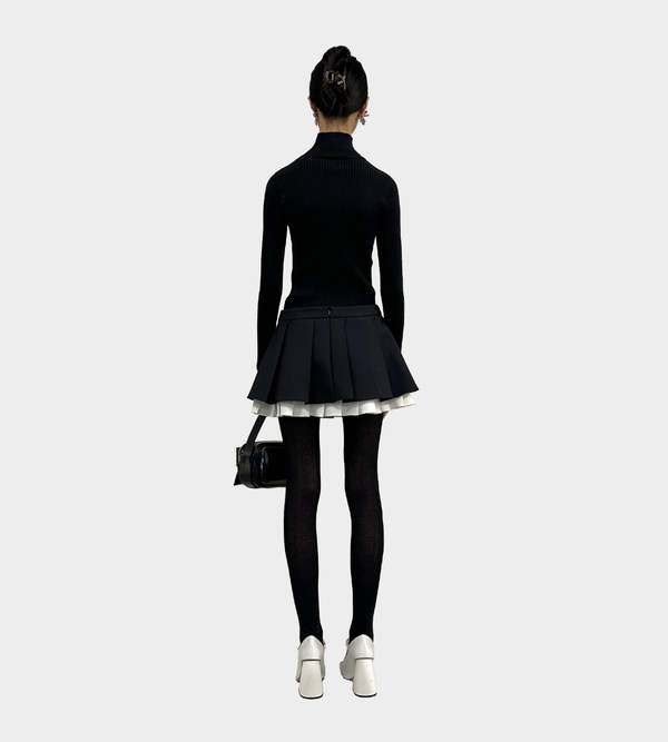 Shushu/Tong Logo Front Mock Neck Sweater - Black