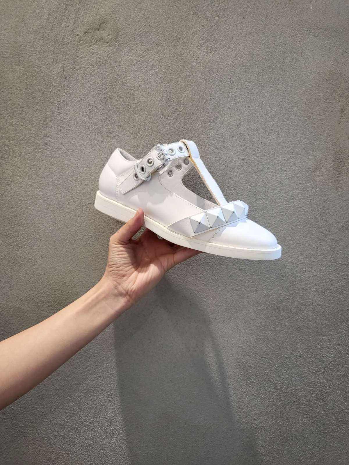 WDLT117 MM6 Maison Margiela Studded Mary Jane - White | Garmentory