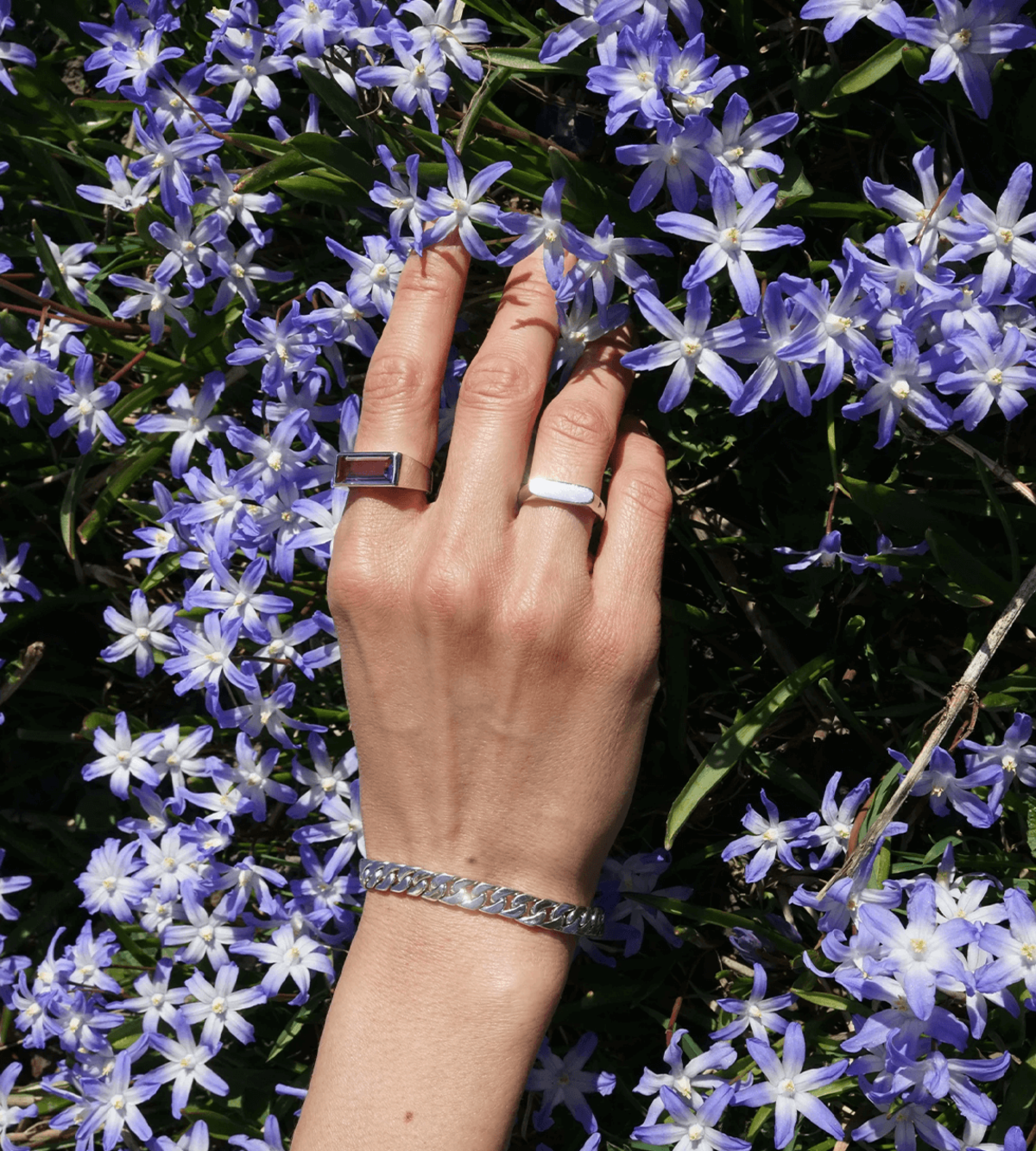 Tom Wood Peaky Ring - Amethyst | Garmentory