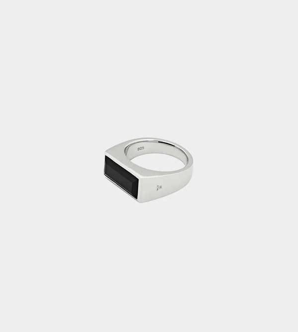 Tom Wood Peaky Ring - Polished Onyx | Garmentory Tom Wood Peaky Ring - Polished Onyx | Garmentory