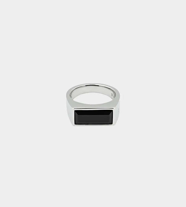 Tom Wood Peaky Ring - Polished Onyx | Garmentory