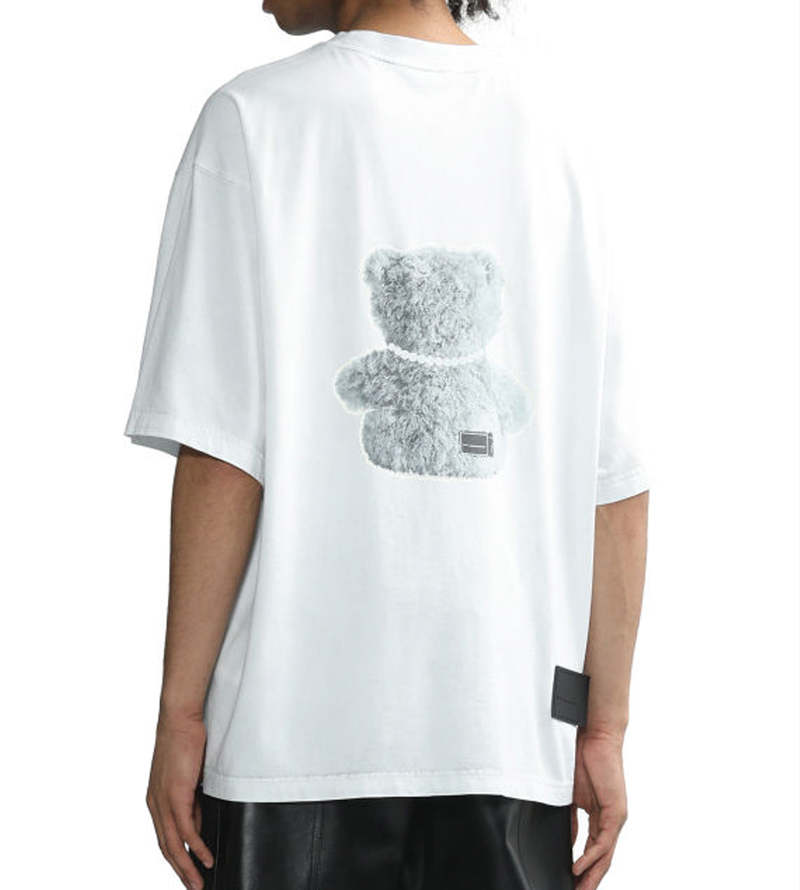 【関税込み】We11done オフホワイト Necklace Teddy Tシャツ we11done Pearl Necklace Teddy T-Shirt - White | Garmentory