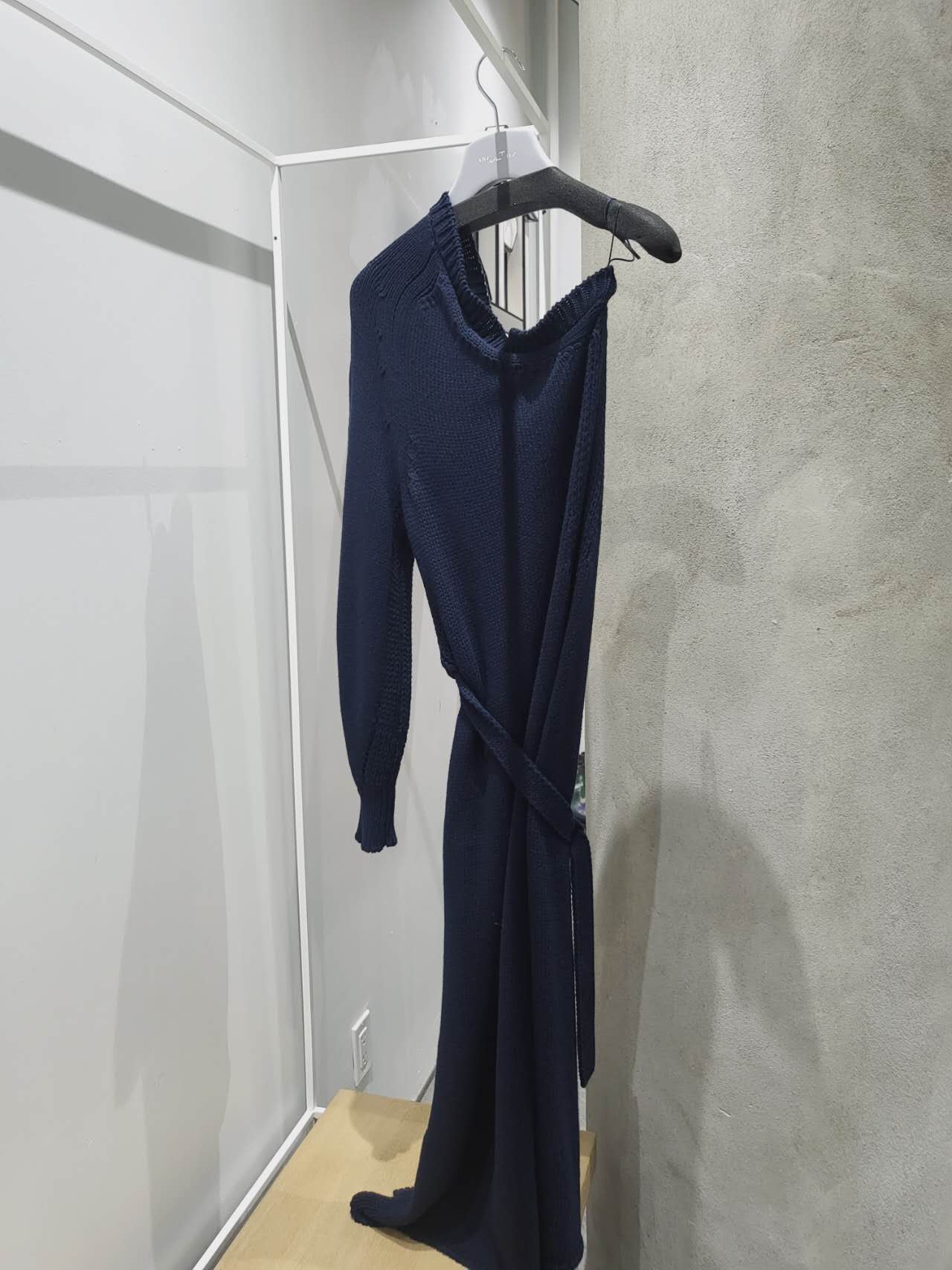 rosetta getty one shoulder dress ASYMMETRIC ONE SHOULDER SHIRTDRESS 10 / White
