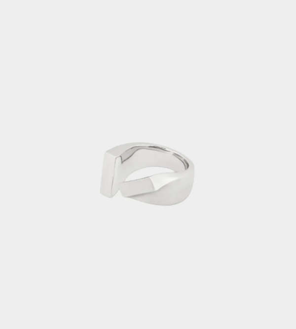 Tom Wood Tilt Ring - Silver | Garmentory
