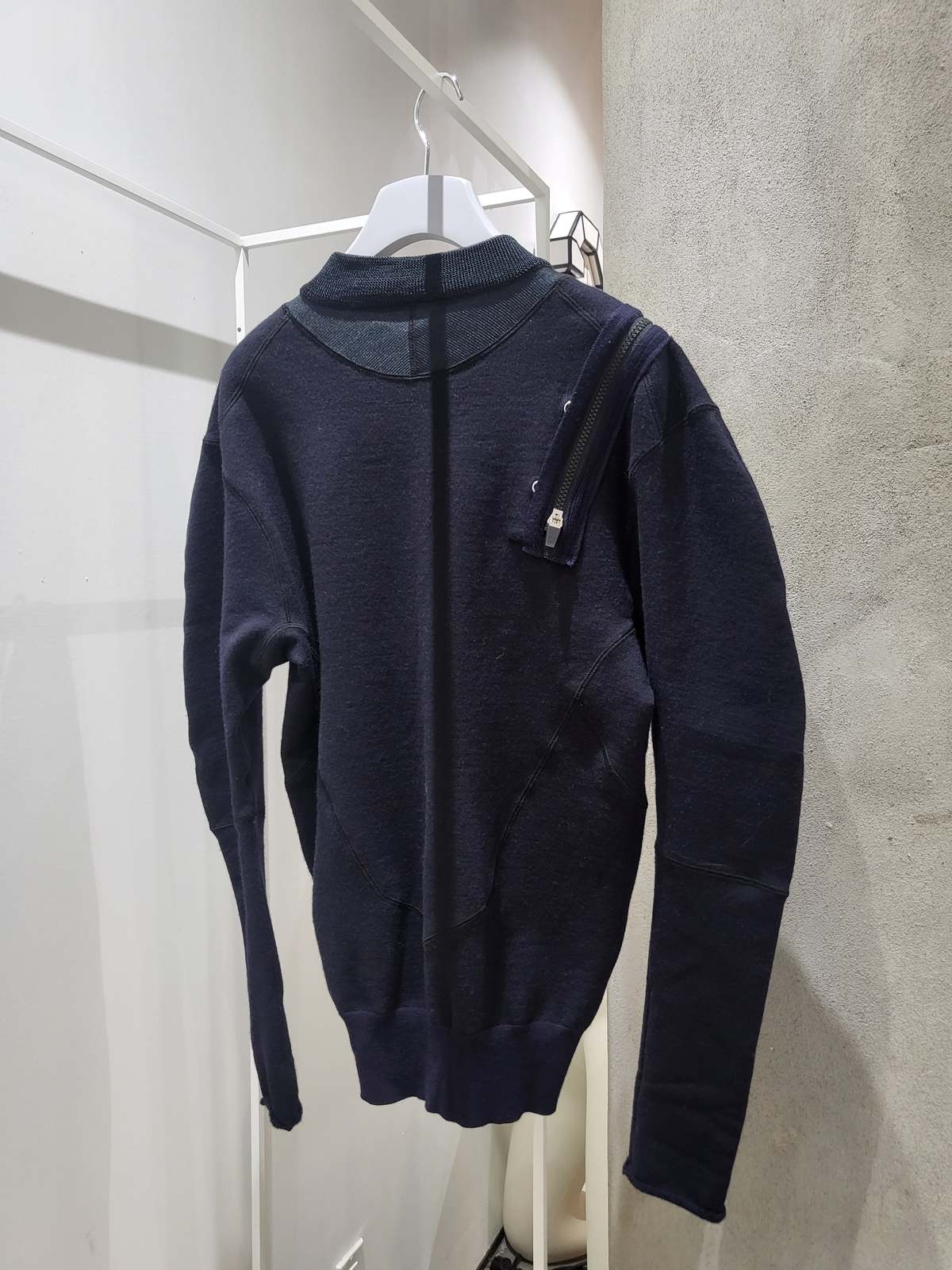 Toga-Pulla---Pile-Knit-Zip-