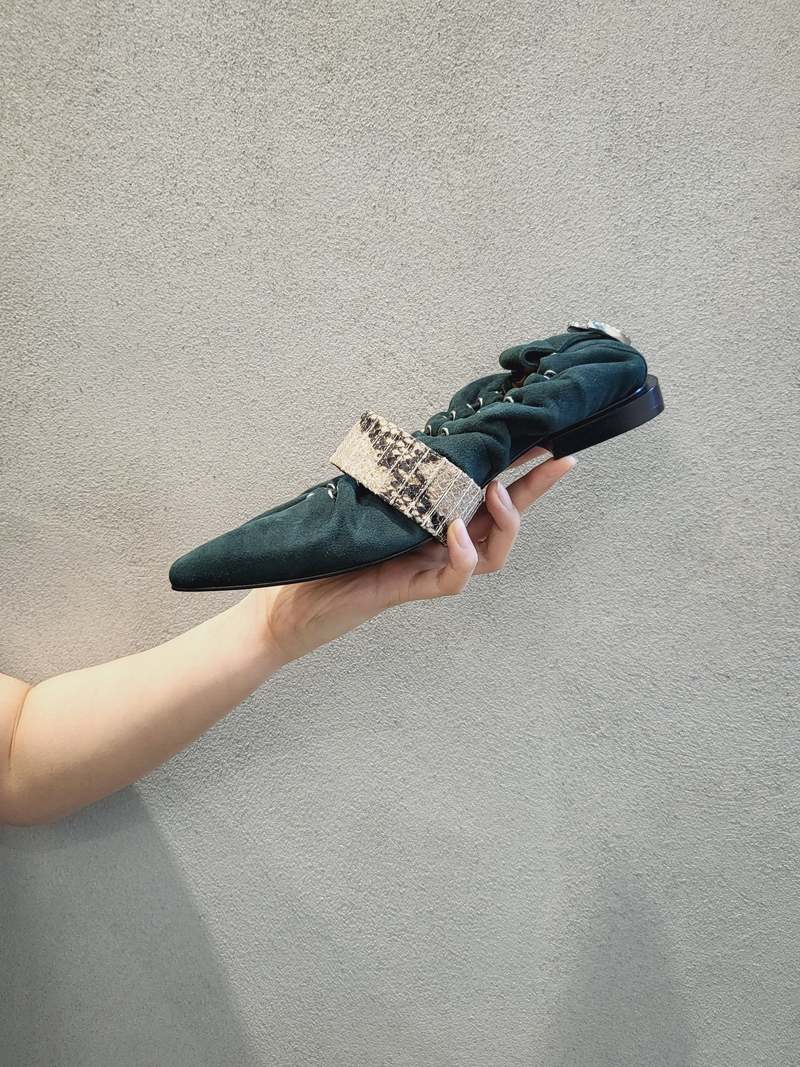 WDLT117 Toga Pulla Snake Print Strap Pointed Flats - Green  