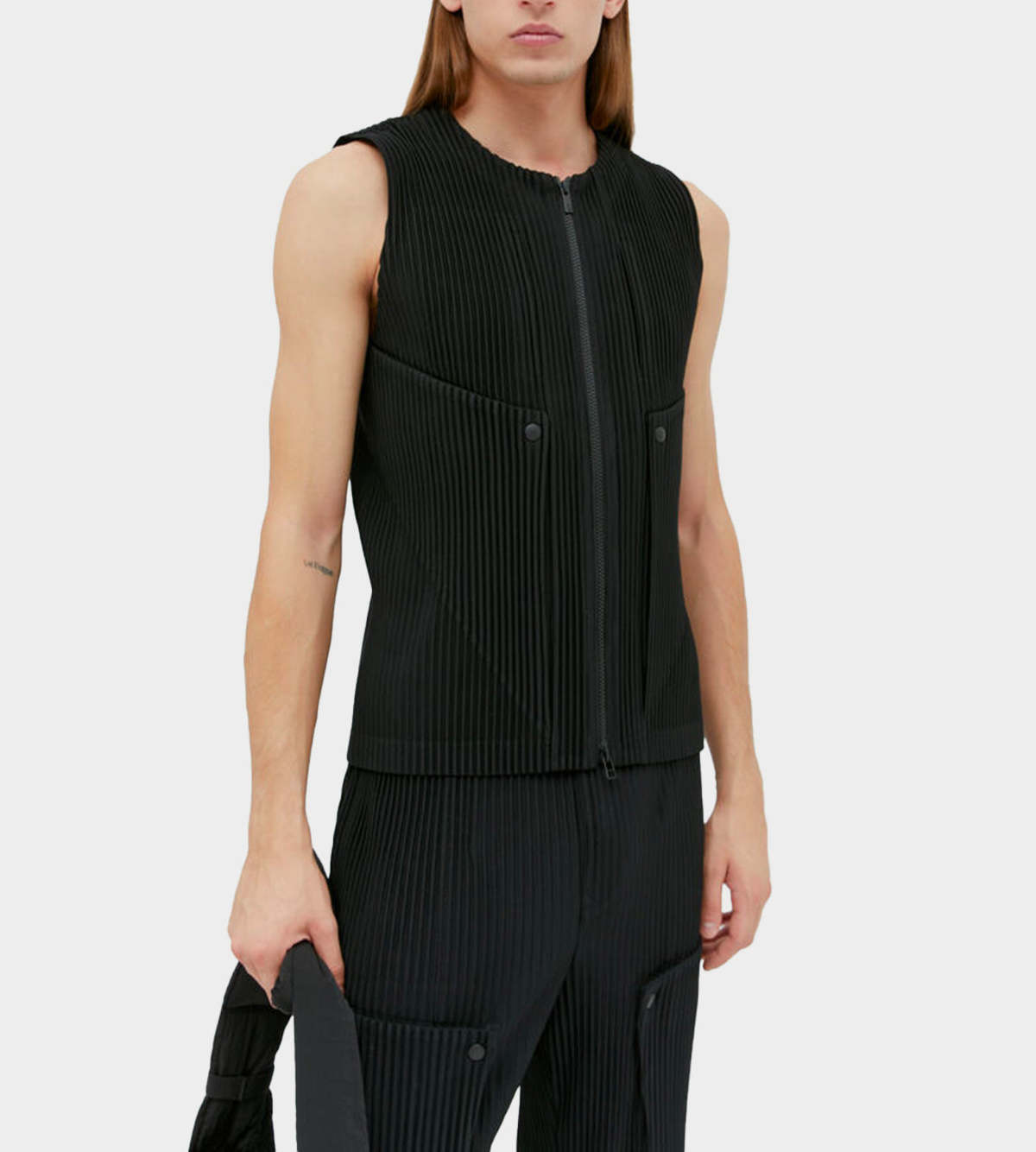 Issey Miyake Unfold Zip Front Vest - Black - Image 2 of 5