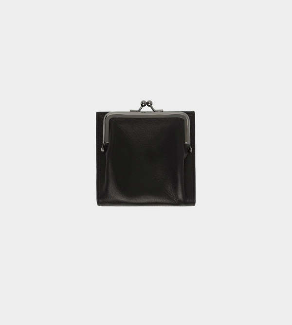 Y-Clasp-Wallet-M-Black-