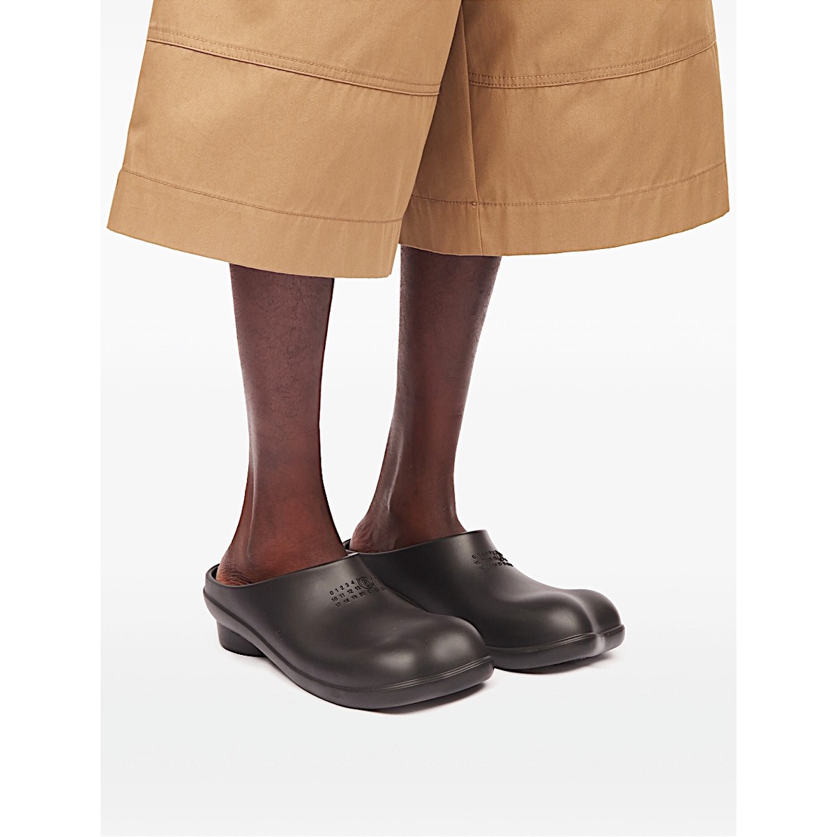 Anatomic-Clog-Slippers-