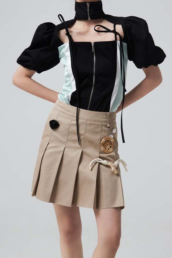 KIJUN PUFF CUT OUT ZIP UP TOP - DEEP GREEN