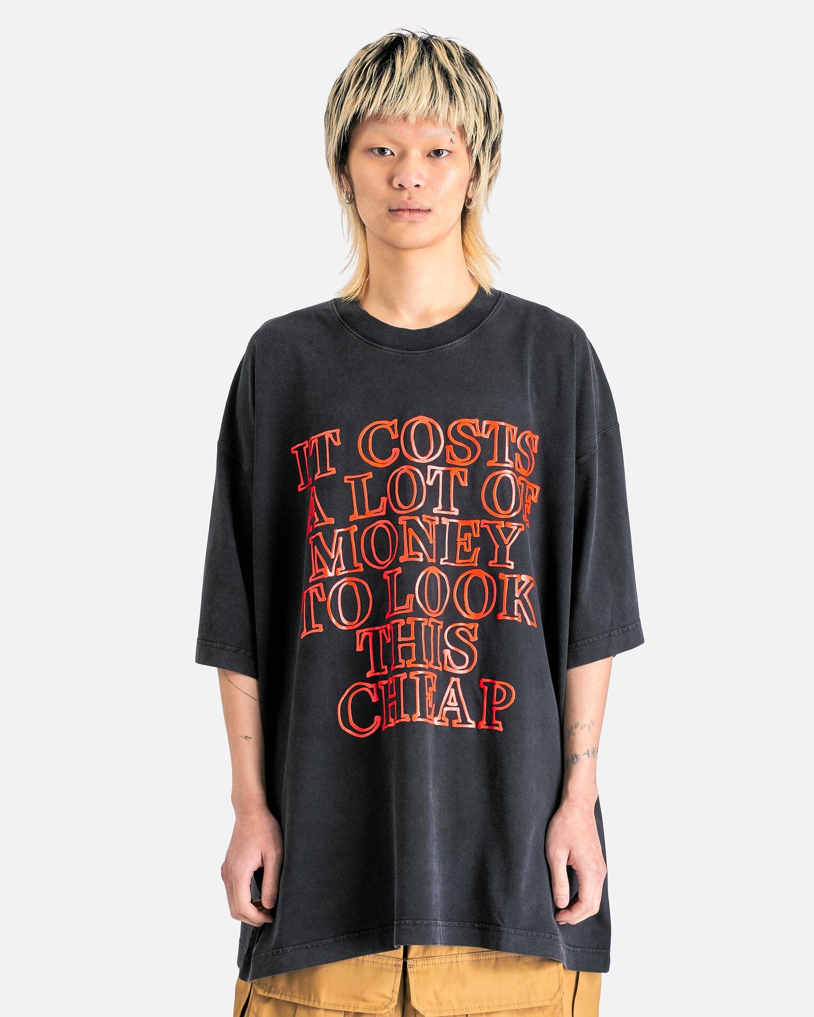 Vetements Very Expensive T-Shirt - Washed Black | Garmentory Vetements Very Expensive T-Shirt - Washed Black | Garmentory