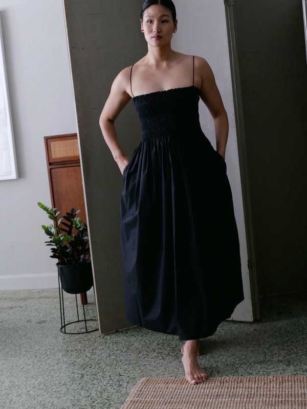 navy blue golf dress Olaya Sport Balance Golf Dress