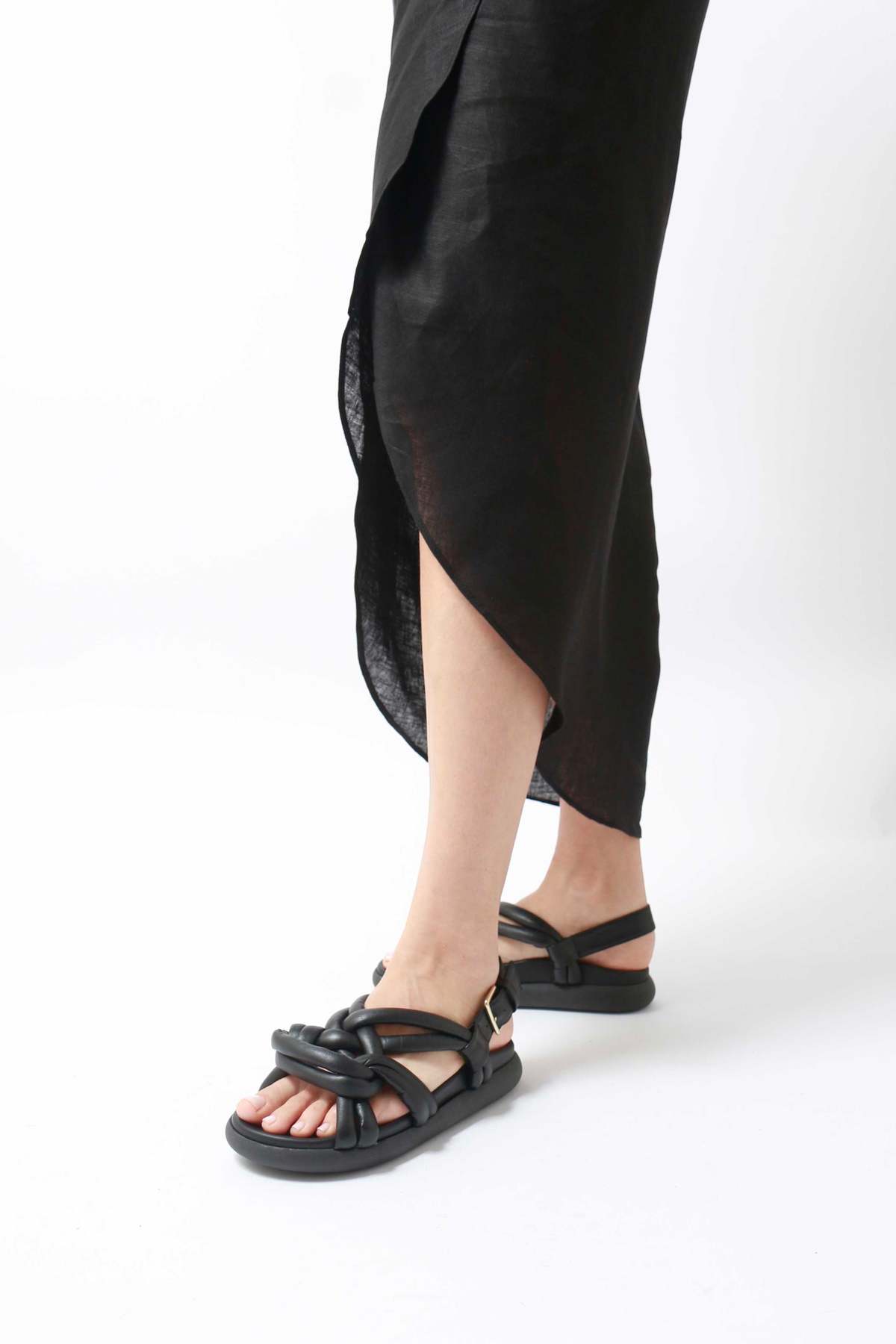 Souliers Martinez Telva Leather Sandal - Black - Image 2 of 6